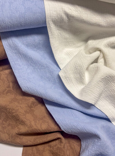 Madeline off-white - woven tetra jacquard