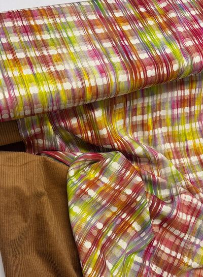 Madeline red screens - viscose linen mix