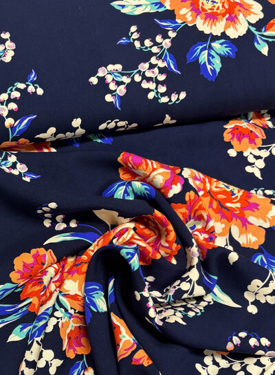 bloemenpracht - marineblauw bamboo popeline