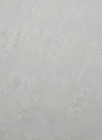 gebroken wit - linnenlook ton sur ton embroidery