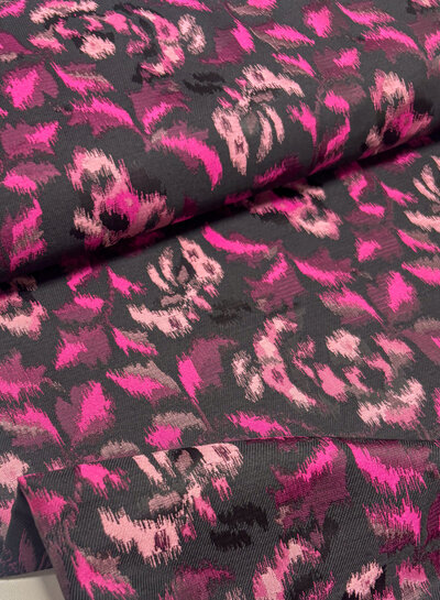 fuchsia spotted jacquard