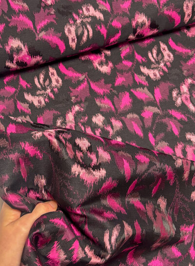 fuchsia spotted jacquard