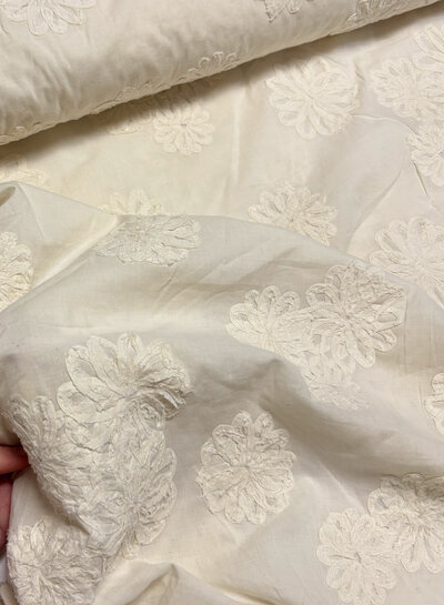 3D bloemen gebroken wit -  broderie