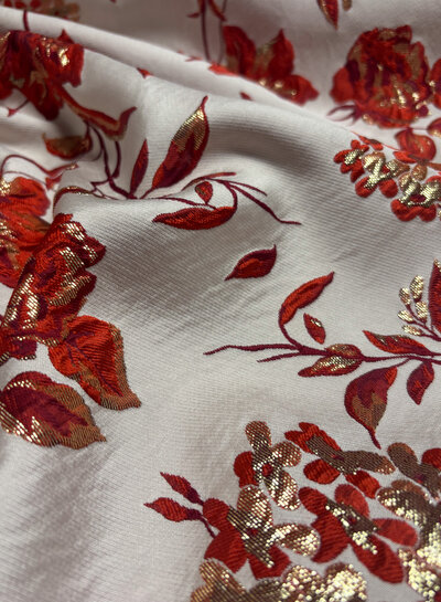 A la Ville red flowers with lurex - woven jacquard - Knipmode