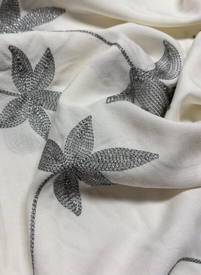 A la Ville silver lurex embroidery - rayon viscose