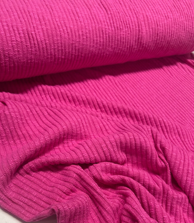 fuchsia - katoen gebreid met ribbel - prachtige vormvaste stof