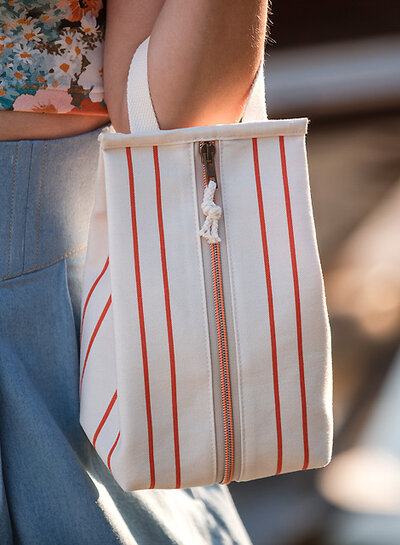 See You at Six horizontals NN - fluisterbeige  - katoen canvas gabardine twill