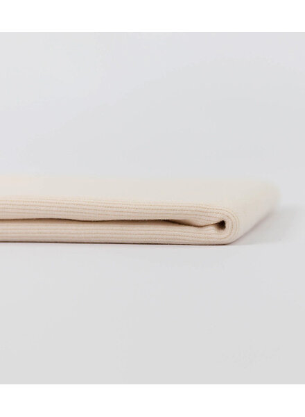 See You at Six fluisterbeige - boordstof