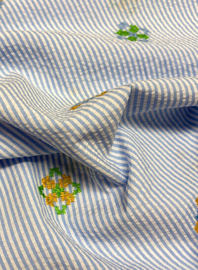 streepjes met geborduurde aztec print - seersucker