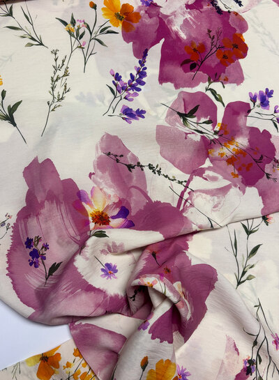 A la Ville roze waterkleurige bloemen - knipidee - viscose slub