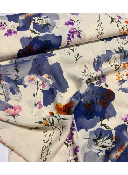 A la Ville blue watercolor flowers - Knipmode - viscose slub