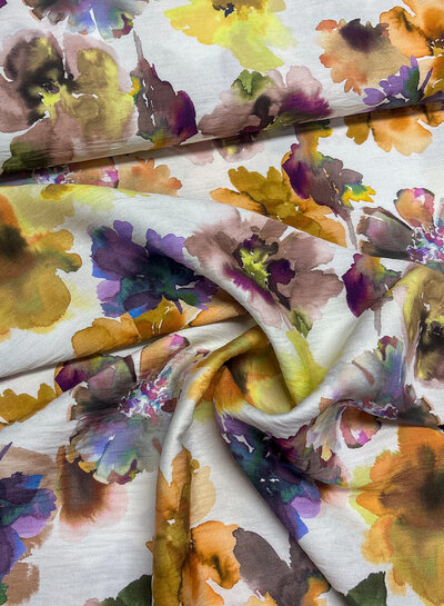 A la Ville waterkleurige camel en paarse bloemen - viscose slub