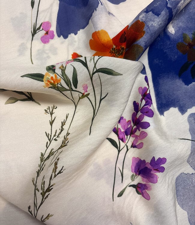 A la Ville waterkleurige camel en paarse bloemen - viscose slub