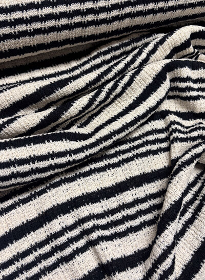 summer knit - black stripes