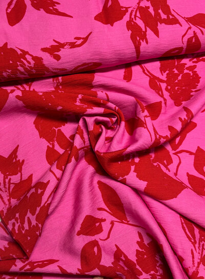 A la Ville rode print op fuchsia - viscose slub - Knipmode