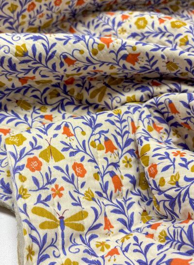 animals and flowers - quilted double gauze - stepper