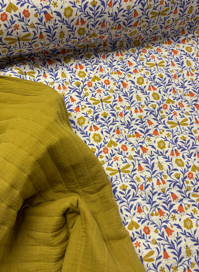 animals and flowers - quilted double gauze - stepper