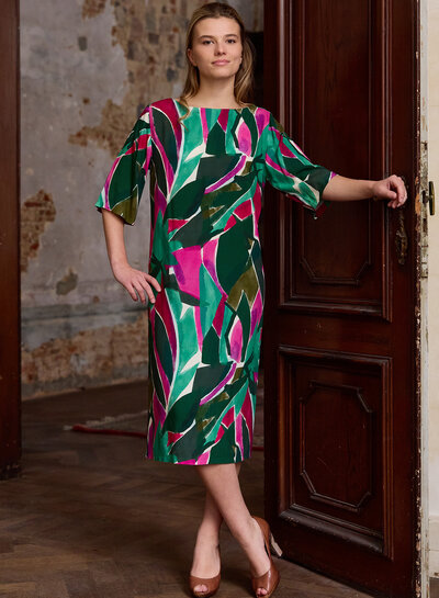 Atelier Jupe Rose green viscose with abstract print
