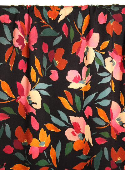 Atelier Jupe Black viscose with colorful flowers