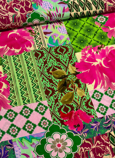 Madeline roze groen patchwork print - viscose met lichte stretch