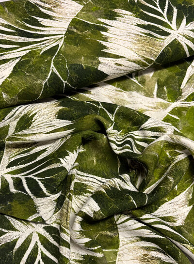 Swafing groen shiny leaves - viscose