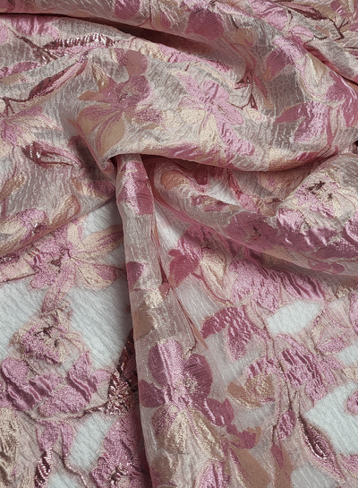 Madeline liricio met lurex roze- geweven jacquard