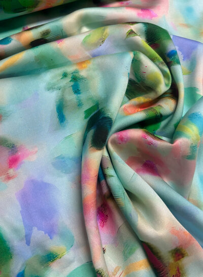 Madeline mint blurred blossom - viscose with silk touch