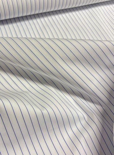 Madeline pine stripe 2 - wit met donkerblauwe strepen - hemdenkatoen