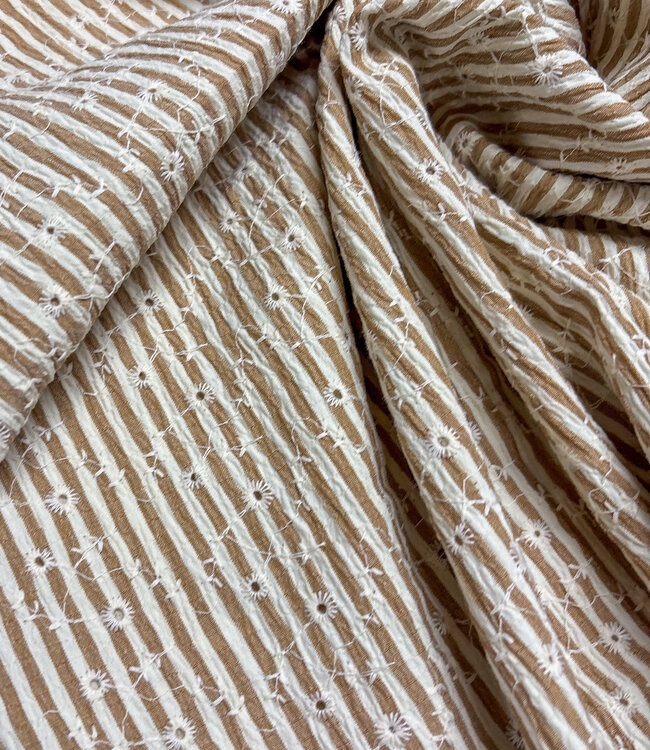 taupe streepjes en bloemetjes broderie - viscose mix