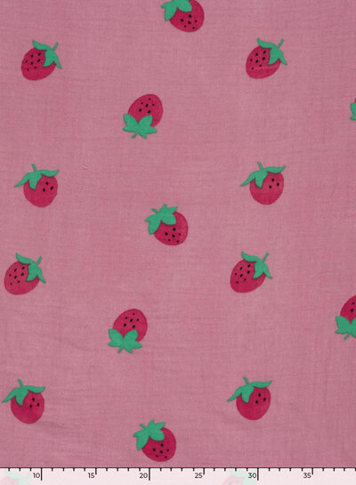 strawberries on dusty pink - tetra/ double gauze
