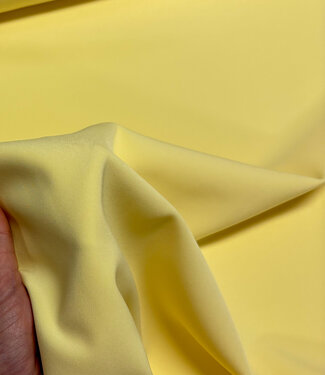 A la Ville soft yellow - stylish woven fabric - wrinkle-free - high quality (Italy)