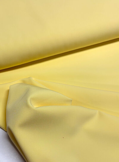 A la Ville soft yellow - stylish woven fabric - wrinkle-free - high quality (Italy)