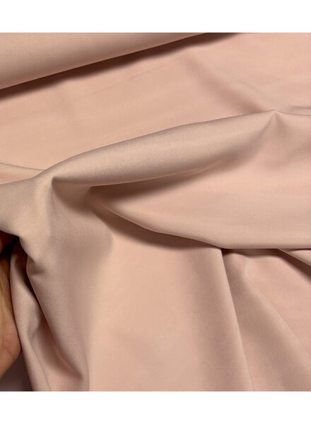 Madeline lichtroze - stijlvolle geweven stof- kreukvrij - hoogstaande kwaliteit (Italie) - Burda