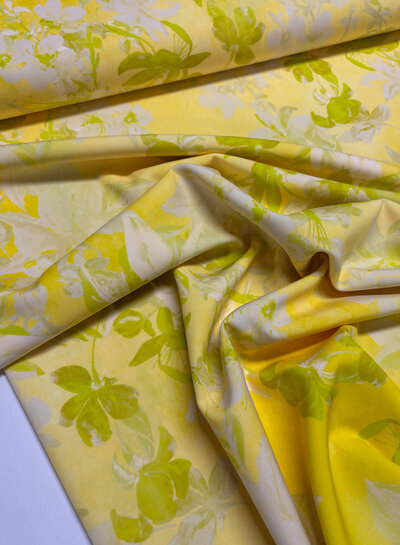 A la Ville yellow / lime print - stylish woven fabric - wrinkle-free - high quality (Italy)