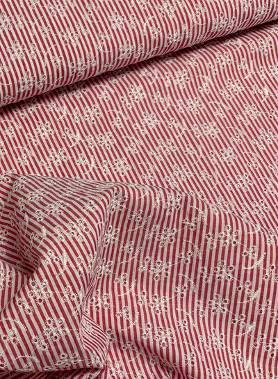 Swafing rood broderie - geschulpte rand