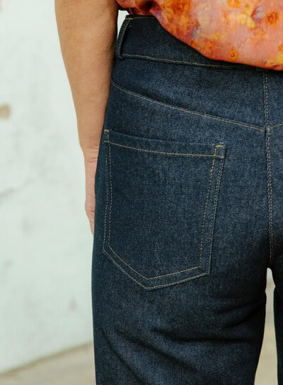 Maison Fauve The Worn Jeans - sewing pattern - English and French instructions