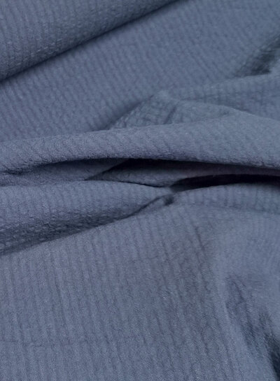 Fibremood dark denim with subtle lines - seersucker