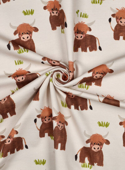 Poppy fabrics off-white highland cow - soft sweater