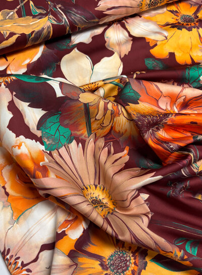 Marylene Madou flower garden rusty  - prachtige print op zachte popeline katoen