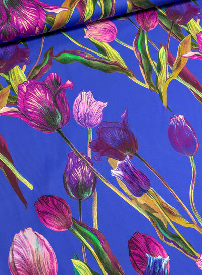 Marylene Madou tulips on deep blue  - prachtige print op zachte popeline katoen