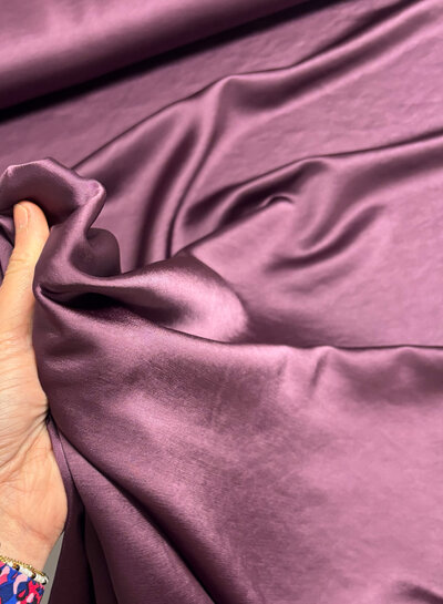 A la Ville aubergine - satijn viscose - qualité haute couture