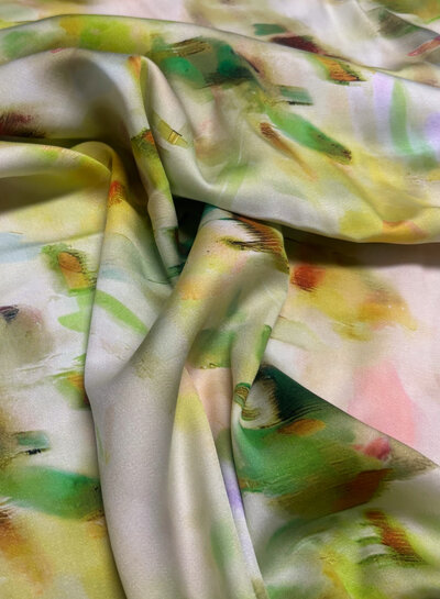 Madeline green blurred blossom - viscose with silk touch