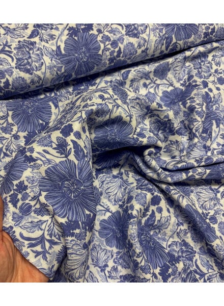 Swafing delft blauw bloemenprint - tetra / double gauze