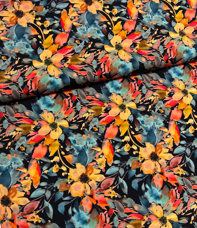 zalmkleurige bloemetjes op zwart - viscose