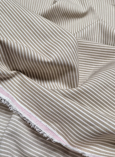 beige fijne streepjes denim