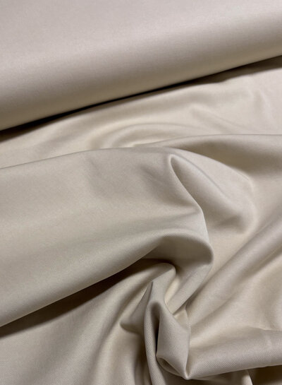 Signature sandwashed lyocell gabardine twill  - licht rekbaar - ecru