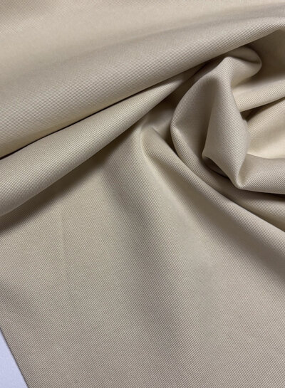 Signature sandwashed lyocell gabardine twill  - licht rekbaar - ecru