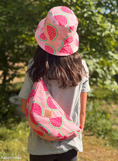 melons on pink - supple canvas