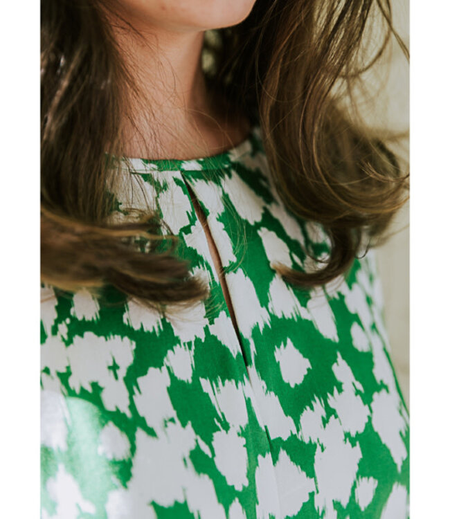 Maison Fauve The Chelsea Blouse - sewing pattern - English and French instructions
