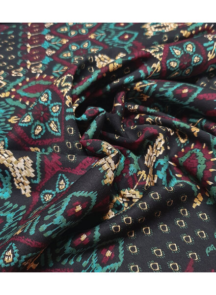 retro Aztec print - viscose with light stretch